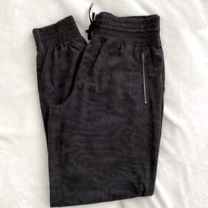 Athleta Camden Printed Jogger, Size 8T